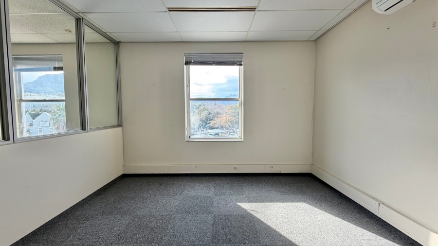 To Let Commercial Property for Rent in Somerset West Western Cape